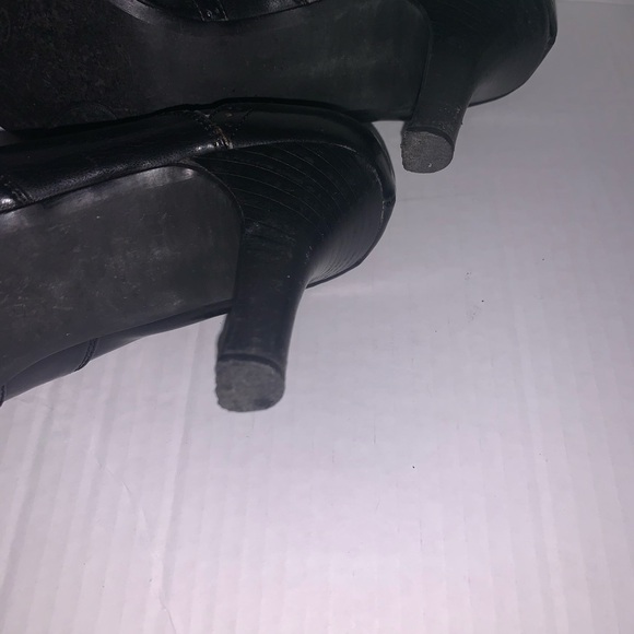 Twenty one black boot heel size 9 good condition - Picture 8 of 12